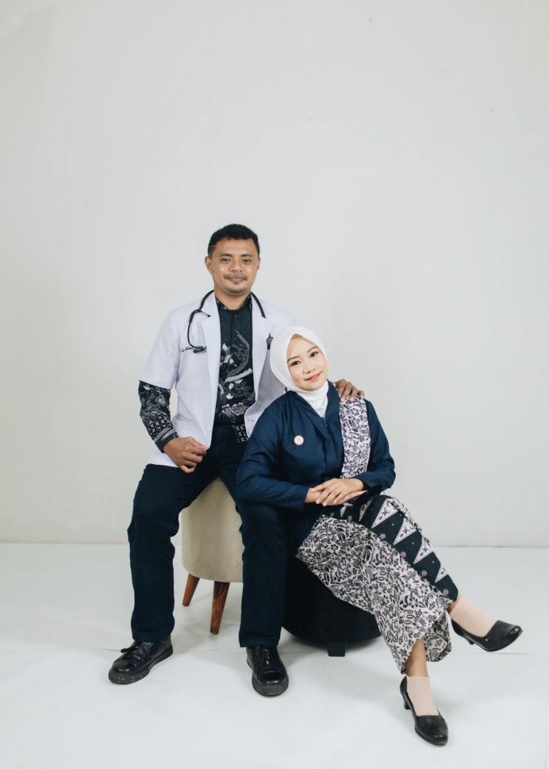 https://putri-amin.webnikah.com/dirmember/00000029/putridanamin/photo-287681-339334-l-202610041137.jpg